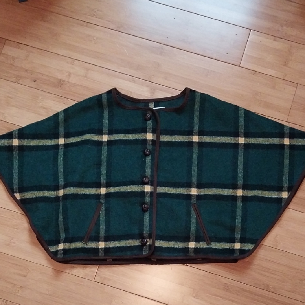 NEW Janie and Jack Cape Size 3T 4T